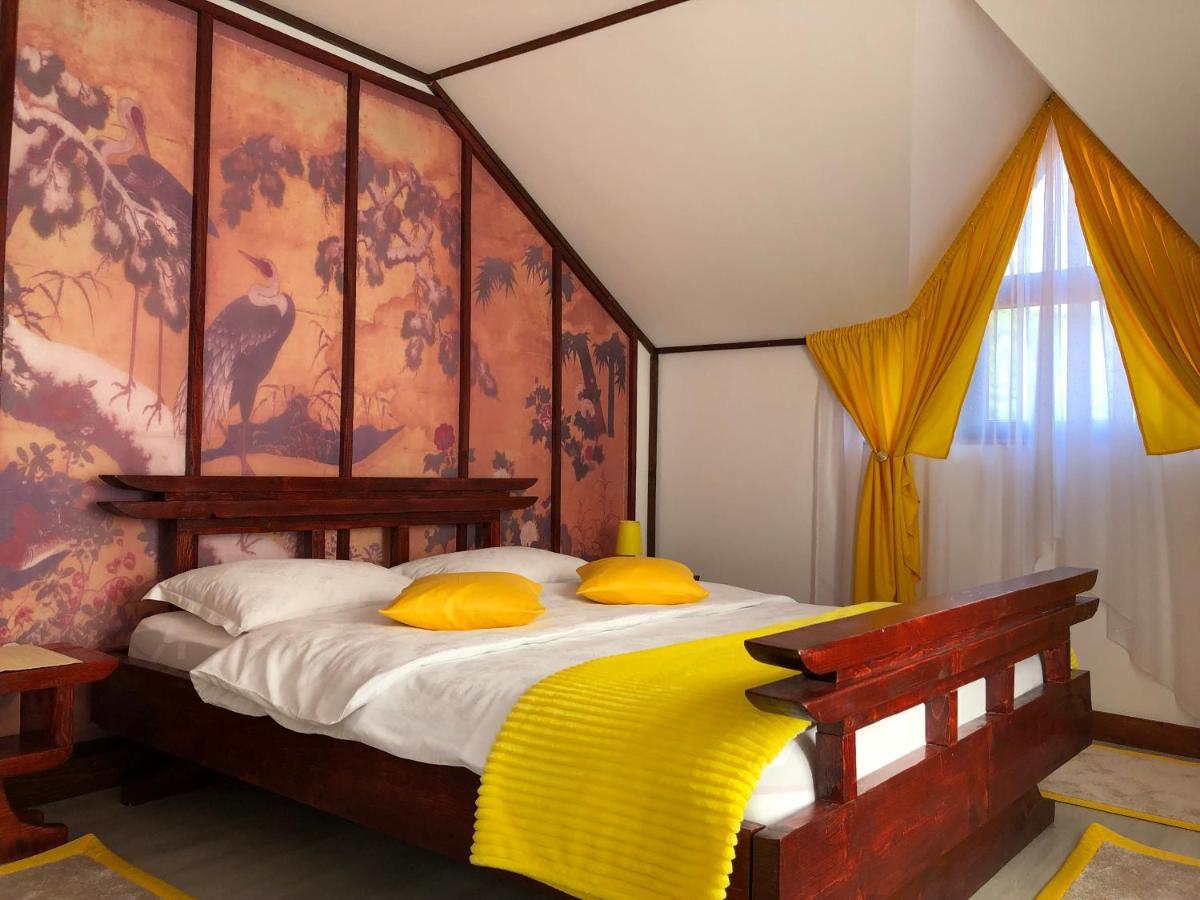 Casa Lily - Japanese Retreat Hotell Sighişoara Exteriör bild