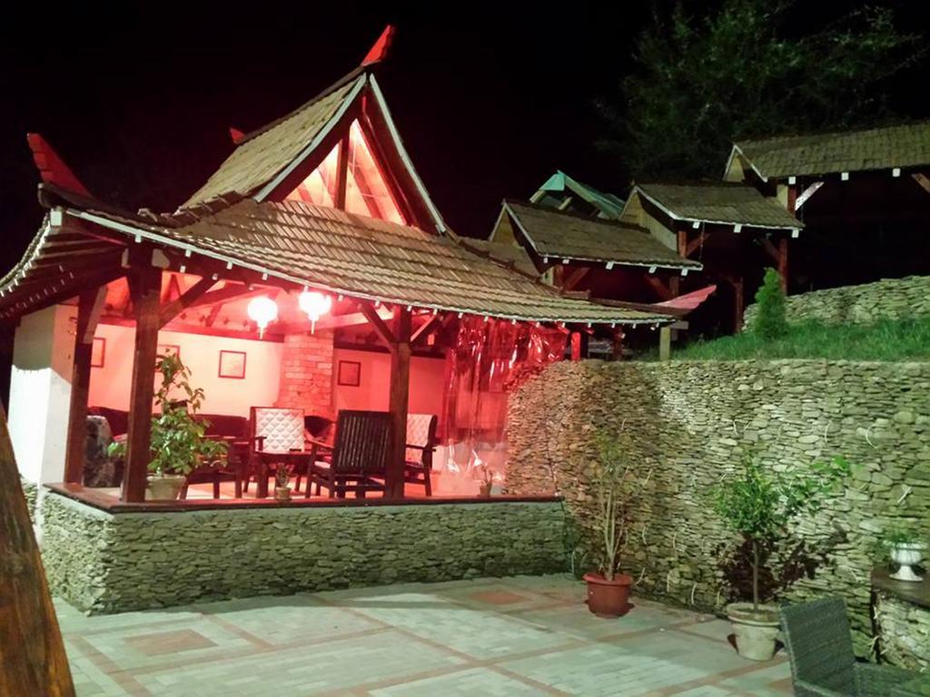 Casa Lily - Japanese Retreat Hotell Sighişoara Exteriör bild