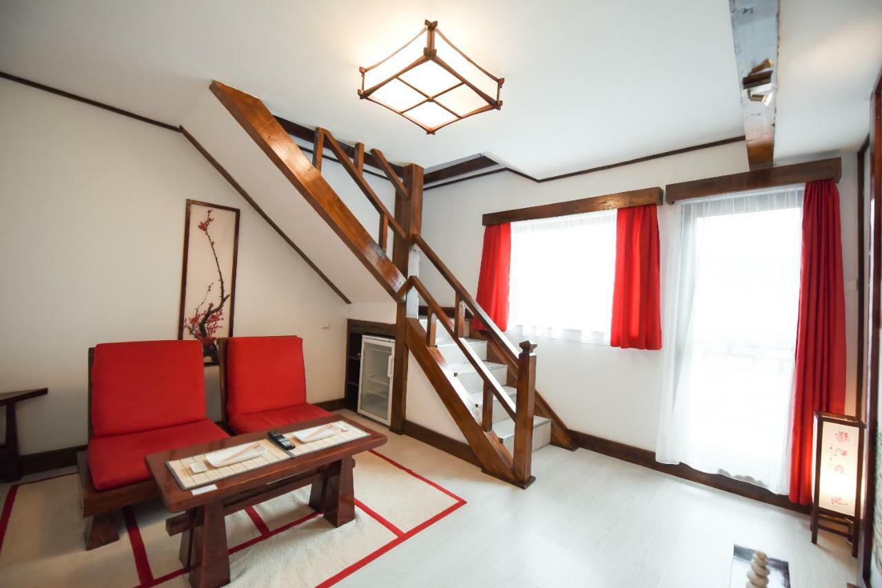 Casa Lily - Japanese Retreat Hotell Sighişoara Exteriör bild