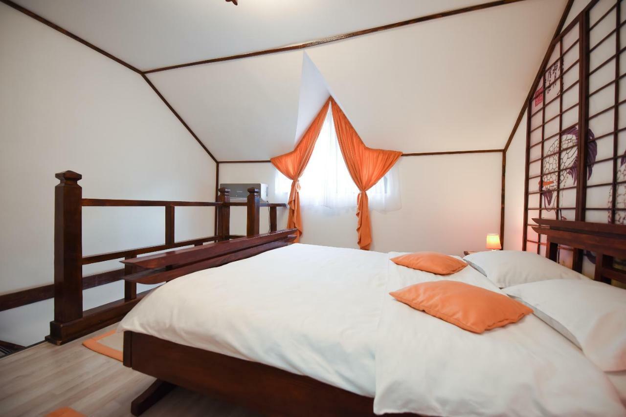 Casa Lily - Japanese Retreat Hotell Sighişoara Exteriör bild